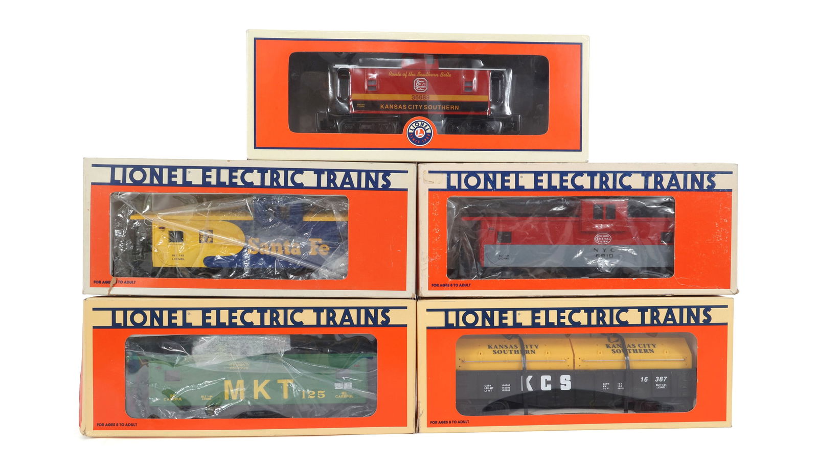 LIONEL O GAUGE TRAIN CARS - LOT OF 5 (1 of 2)