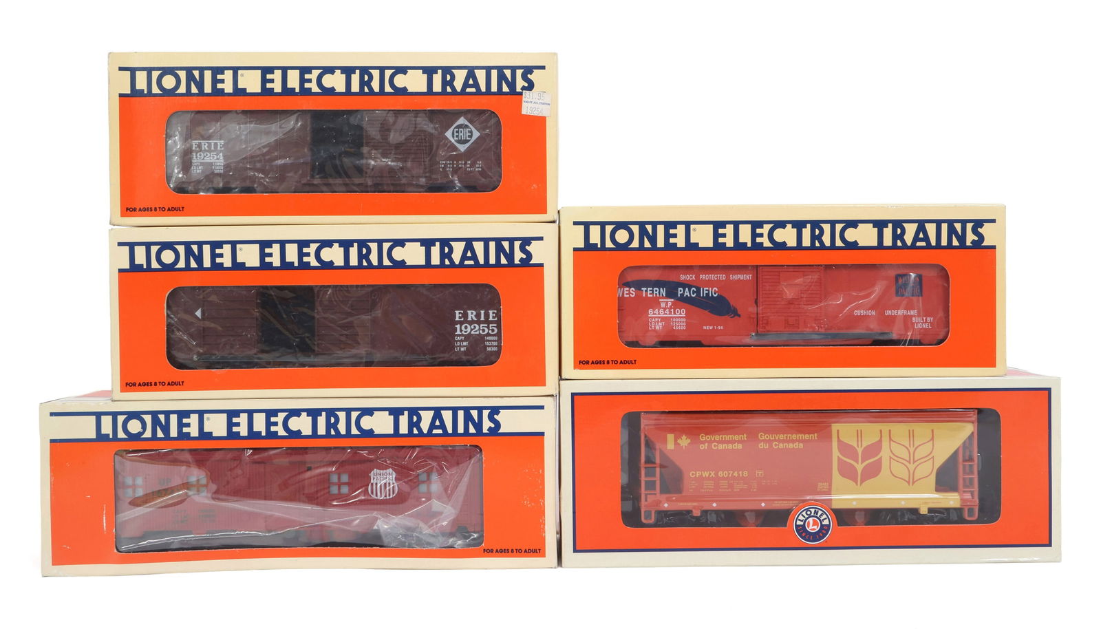 LIONEL O GAUGE TRAIN CARS - LOT OF 5 (1 of 2)