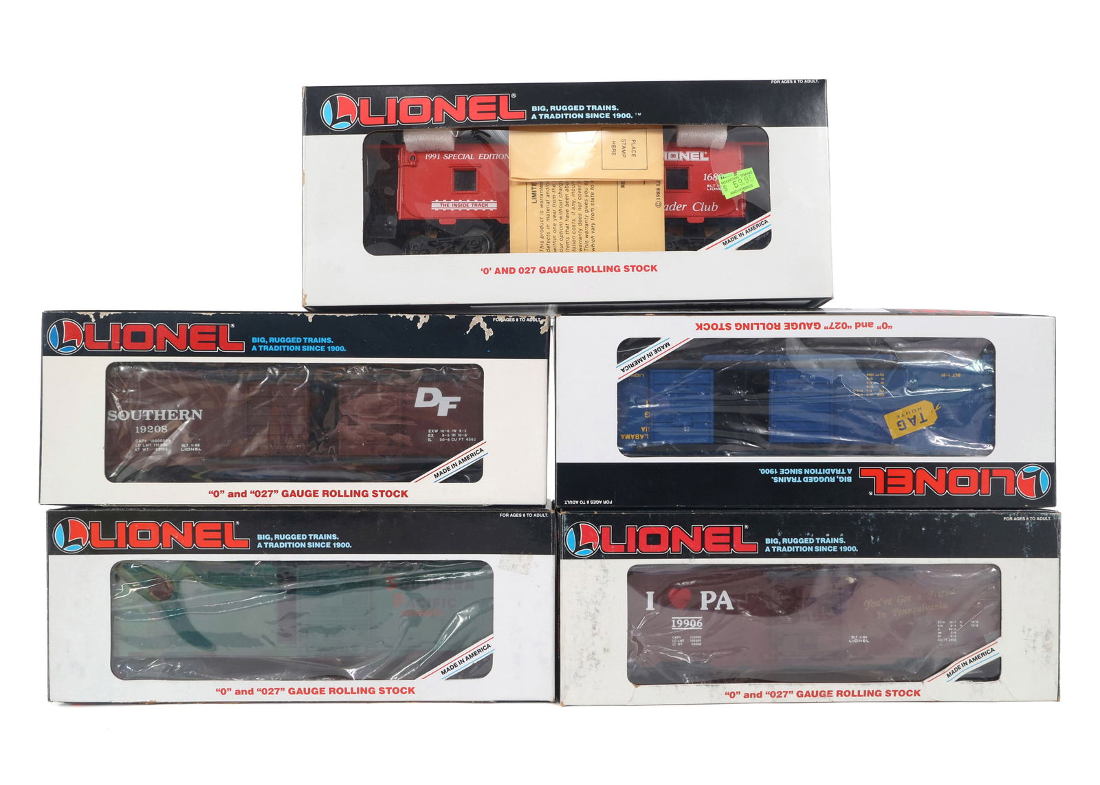 LIONEL O GAUGE TRAIN CARS - LOT OF 5 (1 of 2)