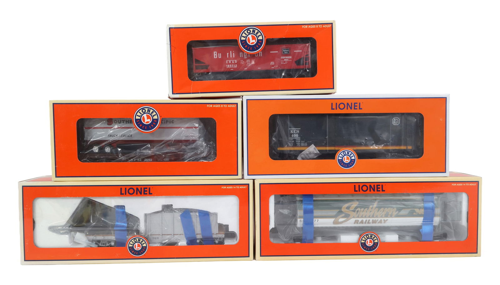 LIONEL O GAUGE TRAIN CARS - LOT OF 5 (1 of 2)