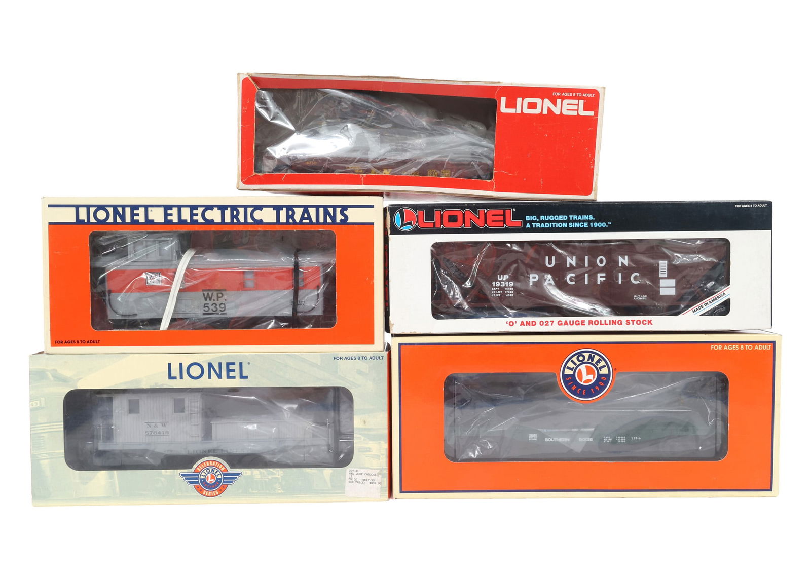 LIONEL O GAUGE TRAIN CARS - LOT OF 5 (1 of 2)