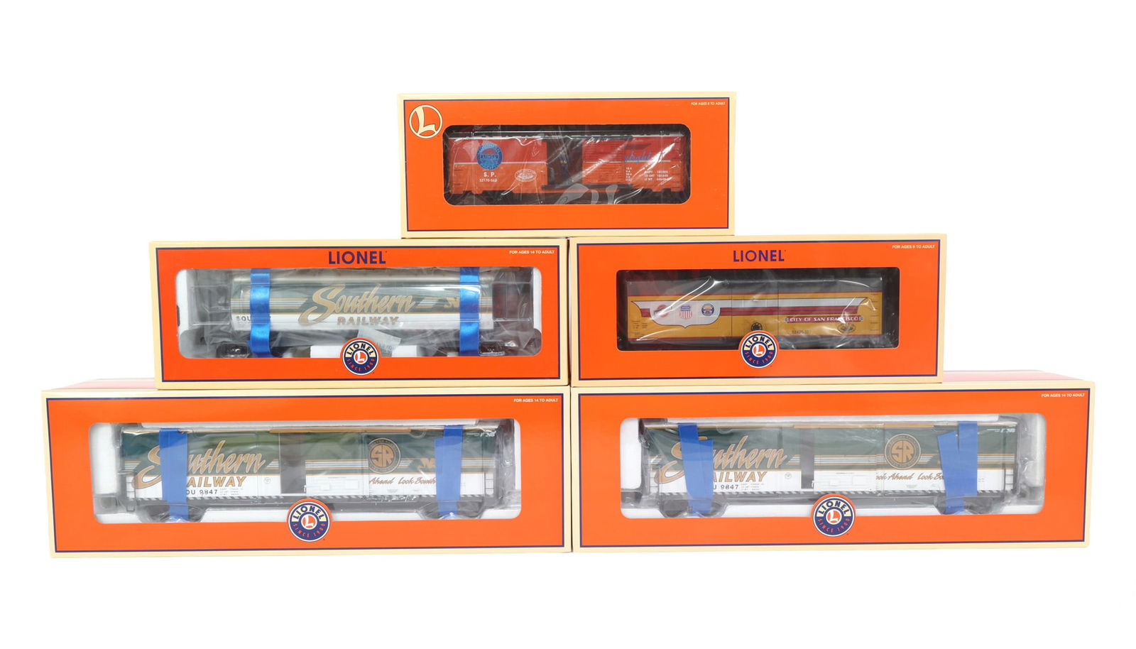 LIONEL O GAUGE TRAIN CARS - LOT OF 5 (1 of 2)