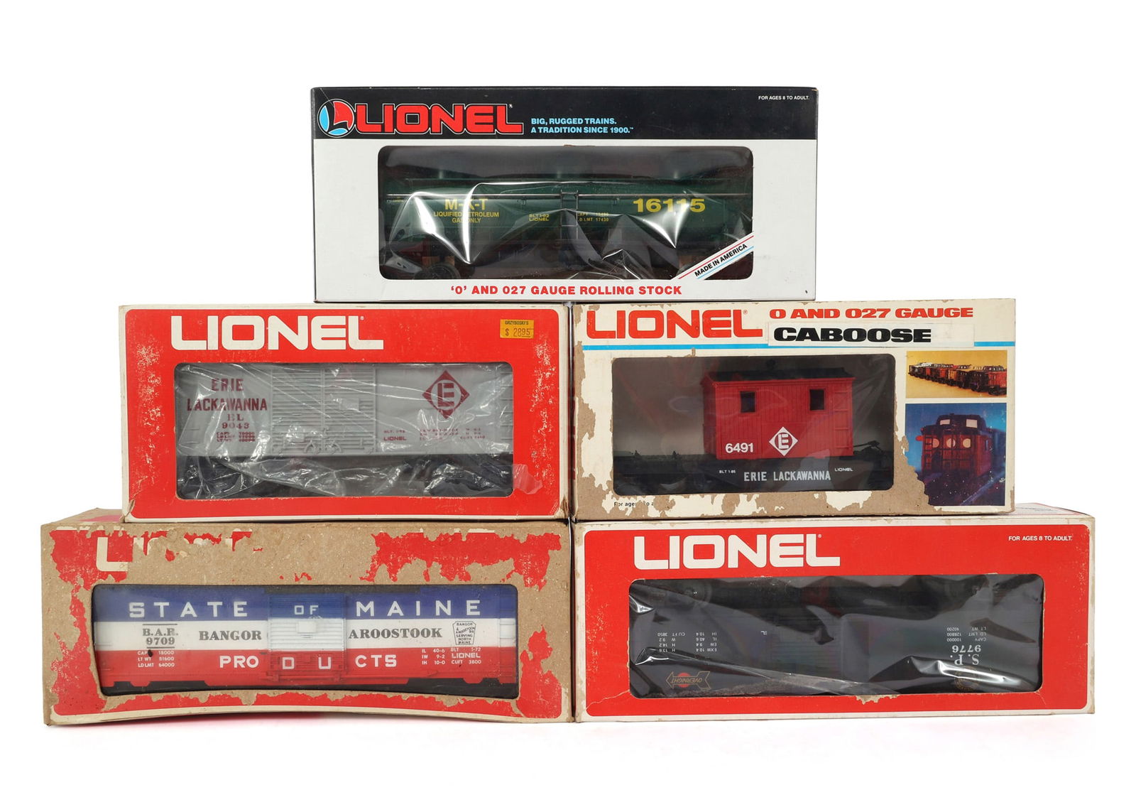 LIONEL O GAUGE TRAIN CARS - LOT OF 5 (1 of 2)