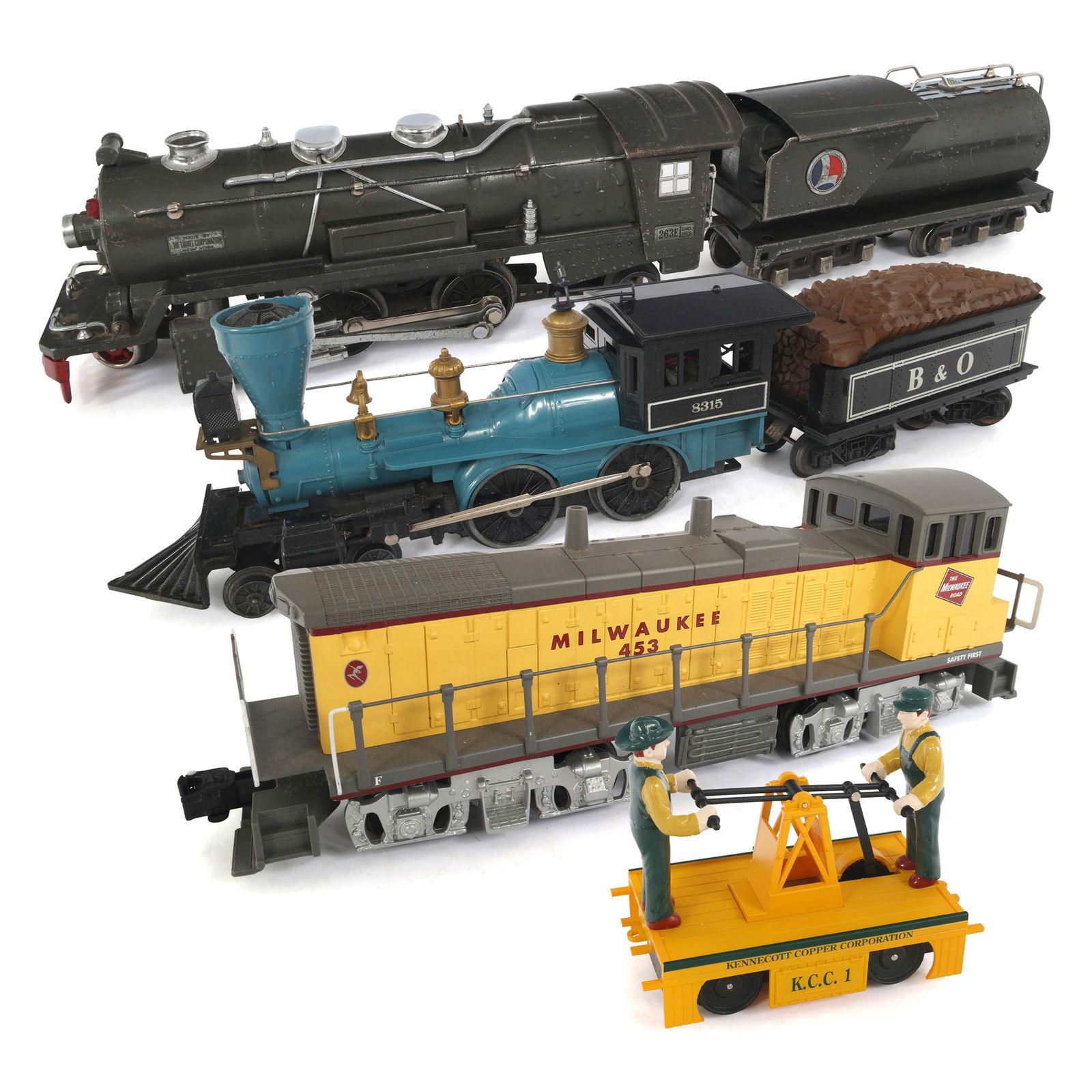 MODEL TRAIN O GAUGE LOCOMOTIVE SETS & POWERED HANDCAR (1 of 5)