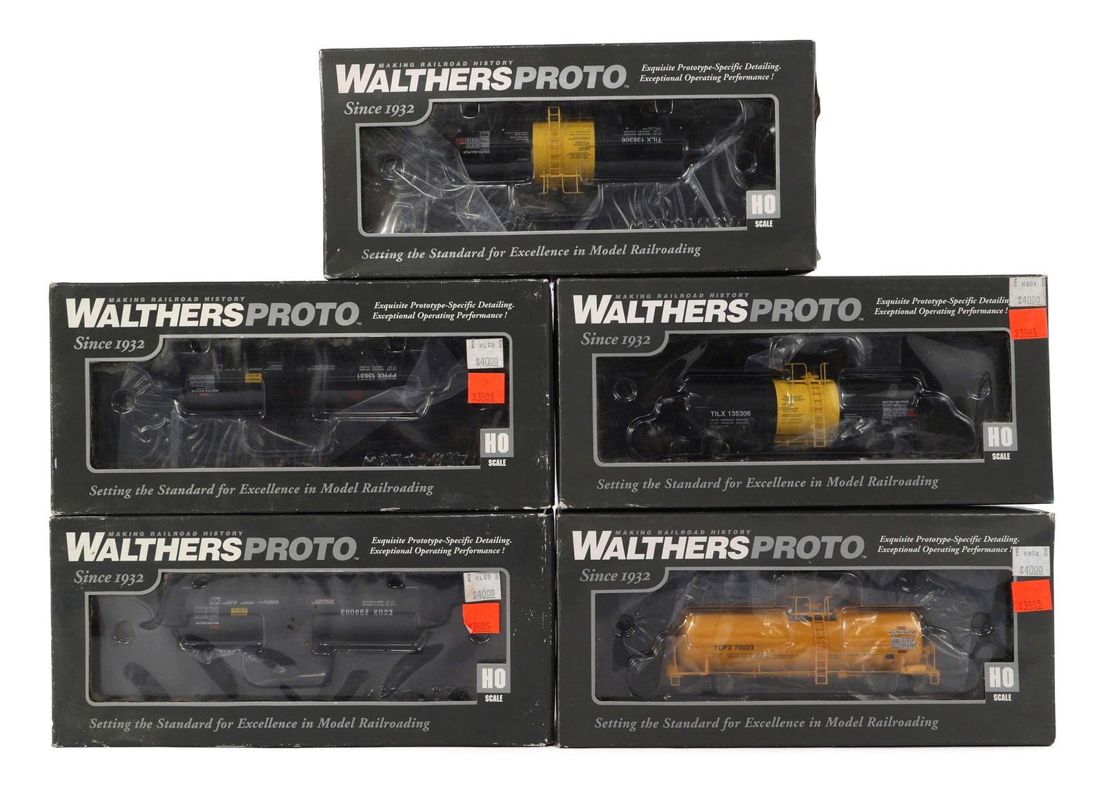 WALTHERS PROTO HO GAUGE TRAIN CARS - LOT OF 5 (1 of 2)