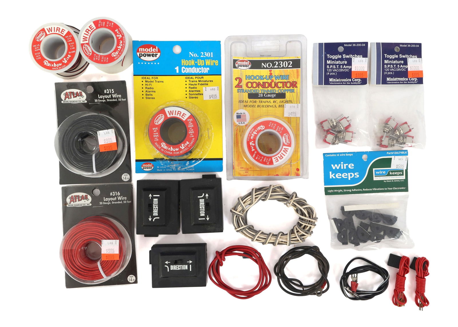 MODEL TRAIN POWER ACCESSORIES - 4