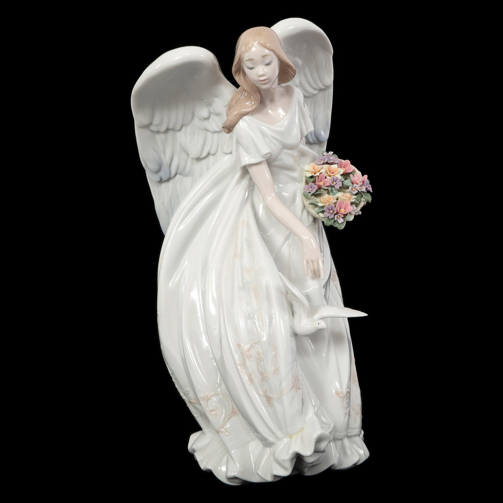 LLADRO PORCELAIN FIGURINE "FLOWERS OF PEACE" (1 of 6)