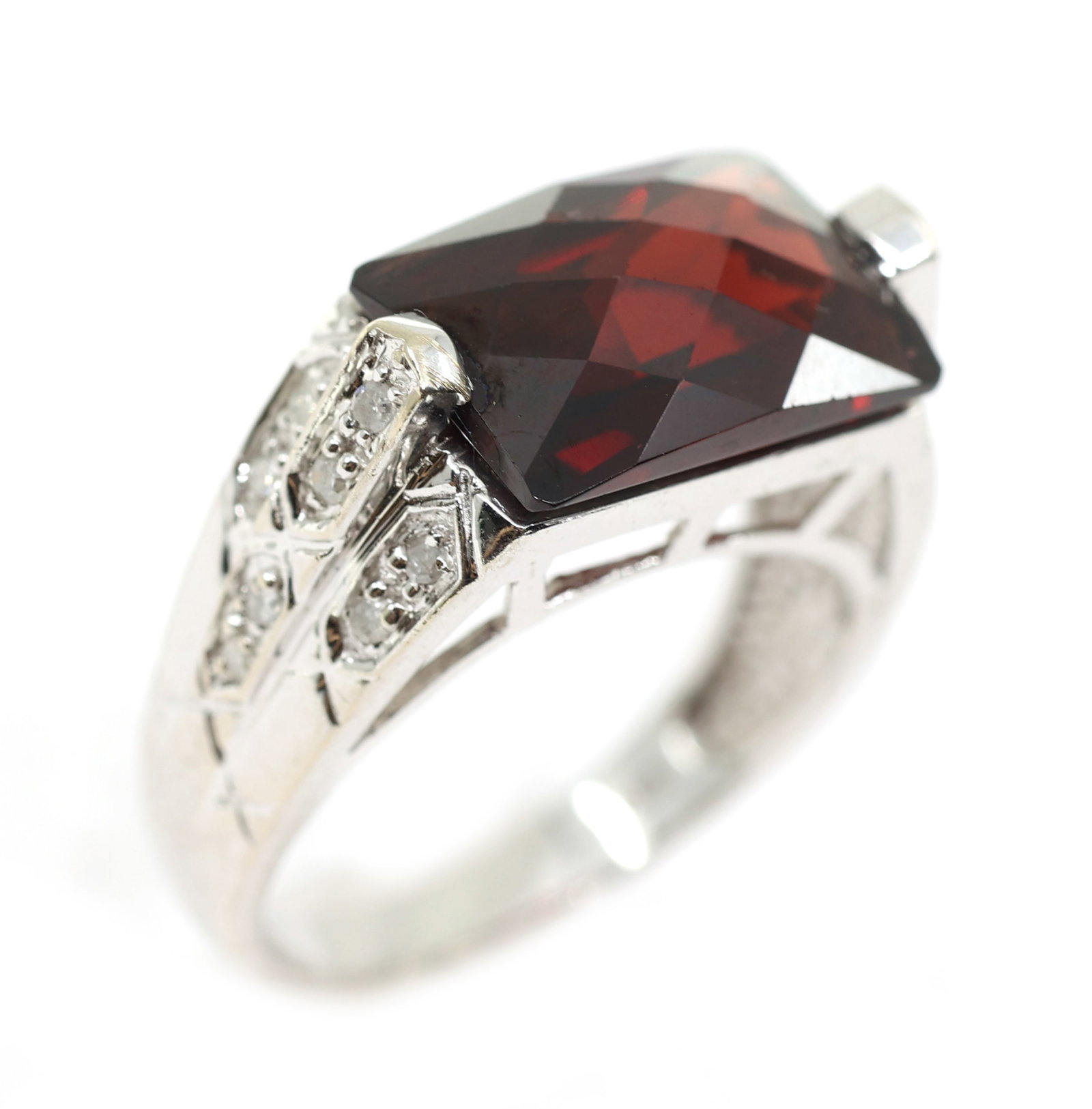 14K WHITE GOLD GARNET & DIAMOND FASHION RING (1 of 5)