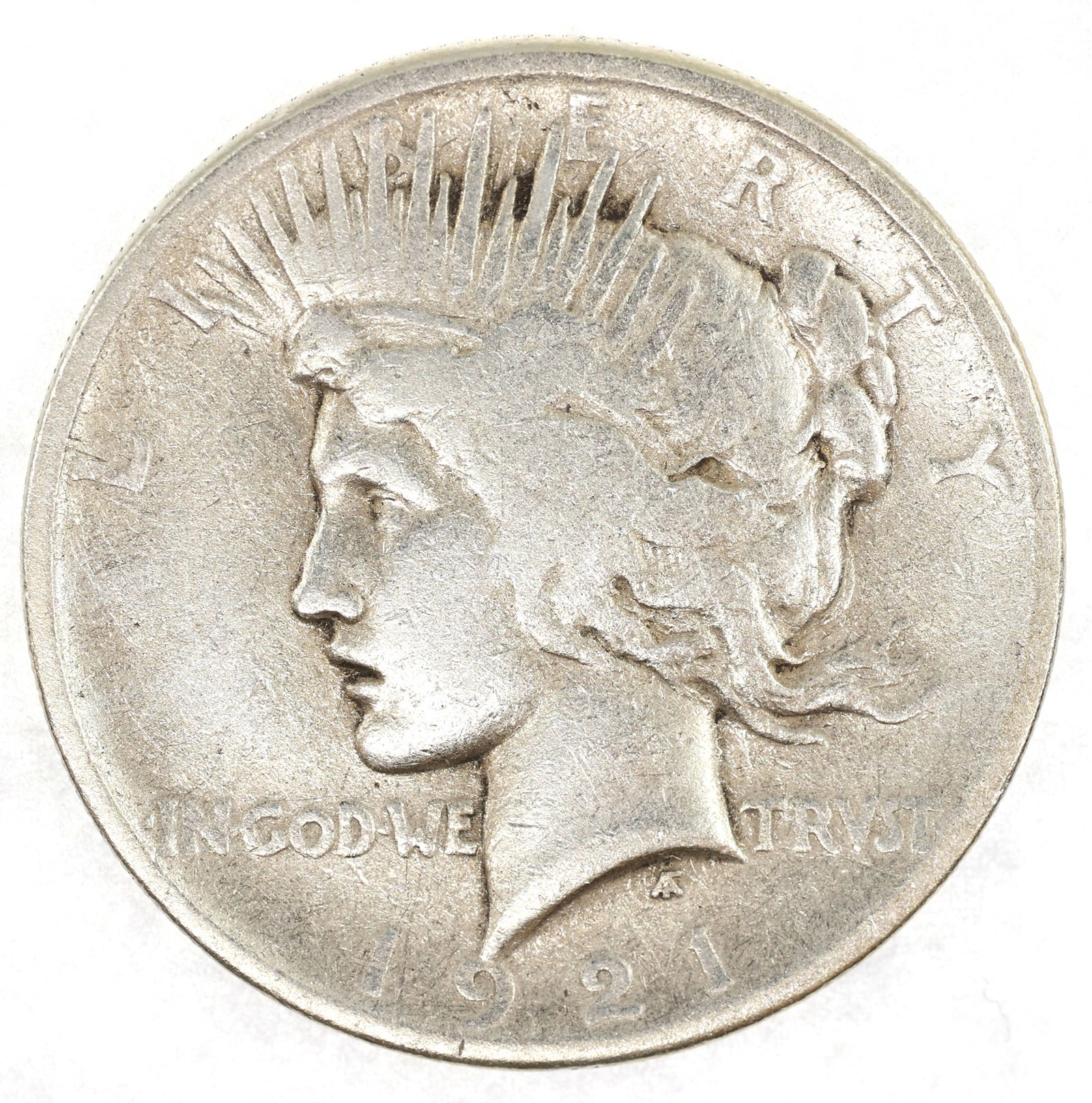 1921 US SILVER PEACE DOLLAR COIN - VF KEY DATE: 1921 US SILVER PEACE DOLLAR COIN - VF KEY DATE 1921 United States .900 silver Peace $1 coin, key date, VF condition. IMPORTANT NOTE - PLEASE READ: OUR IN-HOUSE SHIPPING & INVOICING Shipping: Liv
