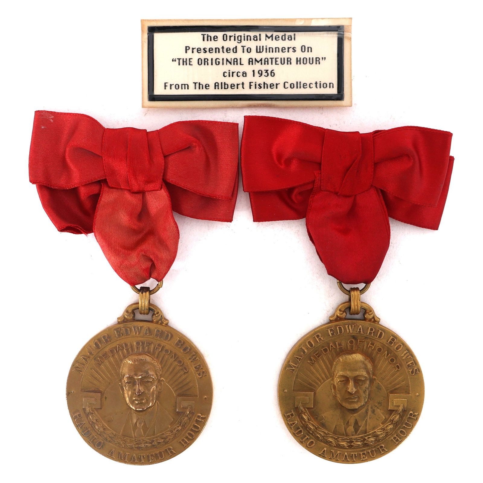 ORIGINAL AMATEUR HOUR 1936 MEDALS OF HONOR: ORIGINAL AMATEUR HOUR 1936 MEDALS OF HONOR The Original Amateur Hour 1936 original medals presented to winners (2), one engraved "Lois Woerful" Provenance: Collection of Albe