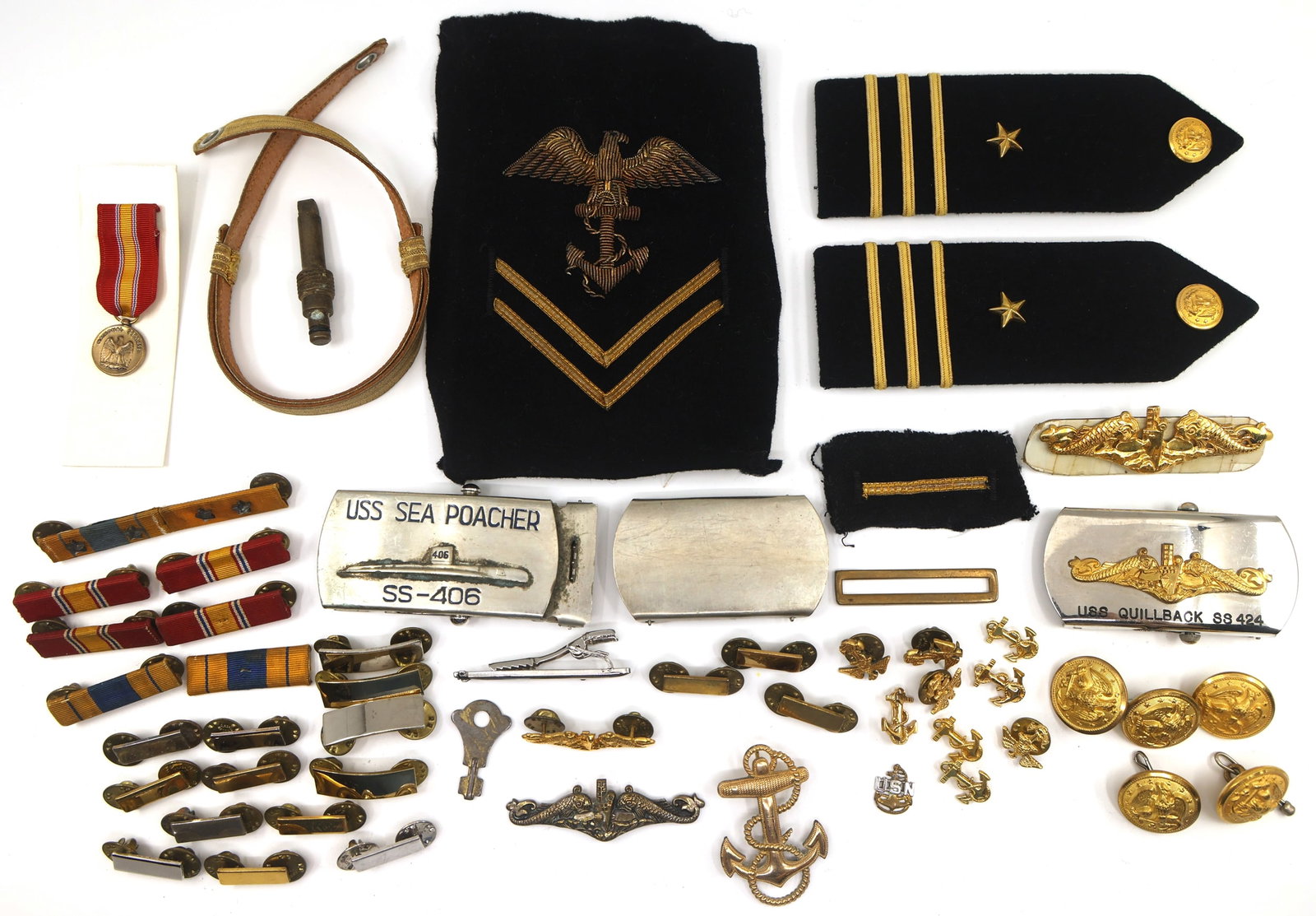 US NAVY RANK, INSIGNIA, BUTTONS, & BELT BUCKLES (1 of 6)