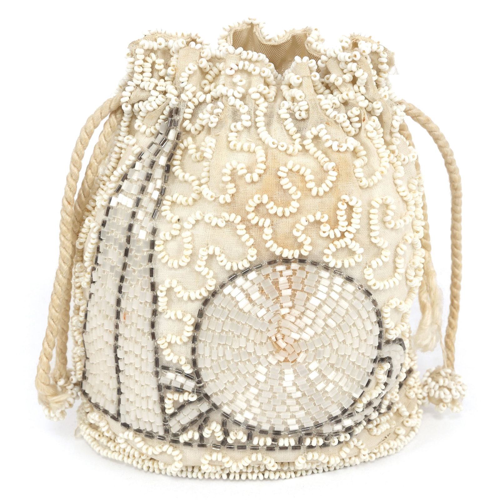 NEW YORK WORLD'S FAIR 1939 DORMAR CO. BEADED HANDBAG: NEW YORK WORLD'S FAIR 1939 DORMAR CO. BEADED HANDBAG 1939 New York World's Fair Trylon and Perisphere Dormar Co. beaded drawstring handbag Size: 4" x 2.5" x 4.5" IMPORTANT NOTE - PLEASE