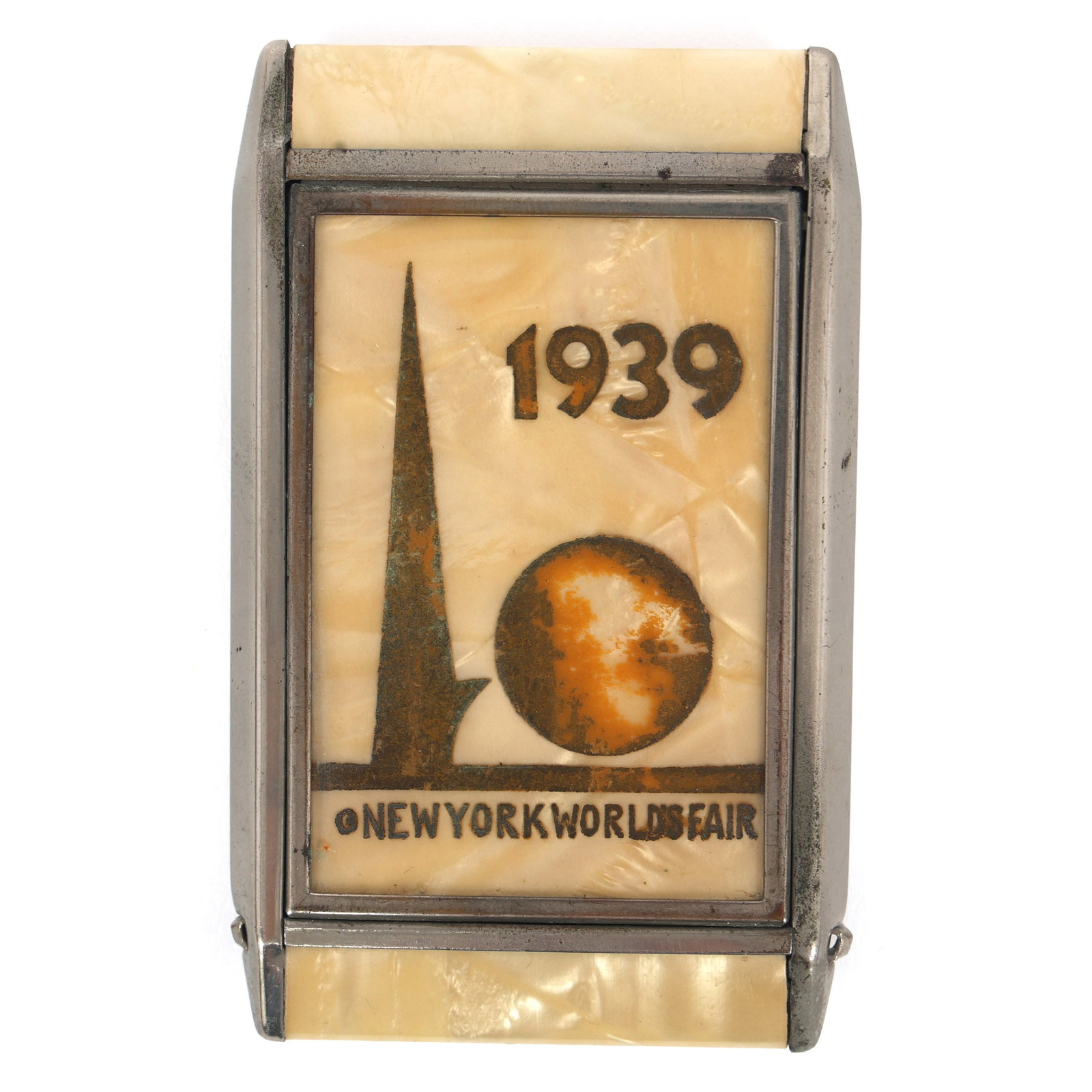 NEW YORK WORLD'S FAIR 1939 BAKELITE & TIN COMPACT (1 of 6)