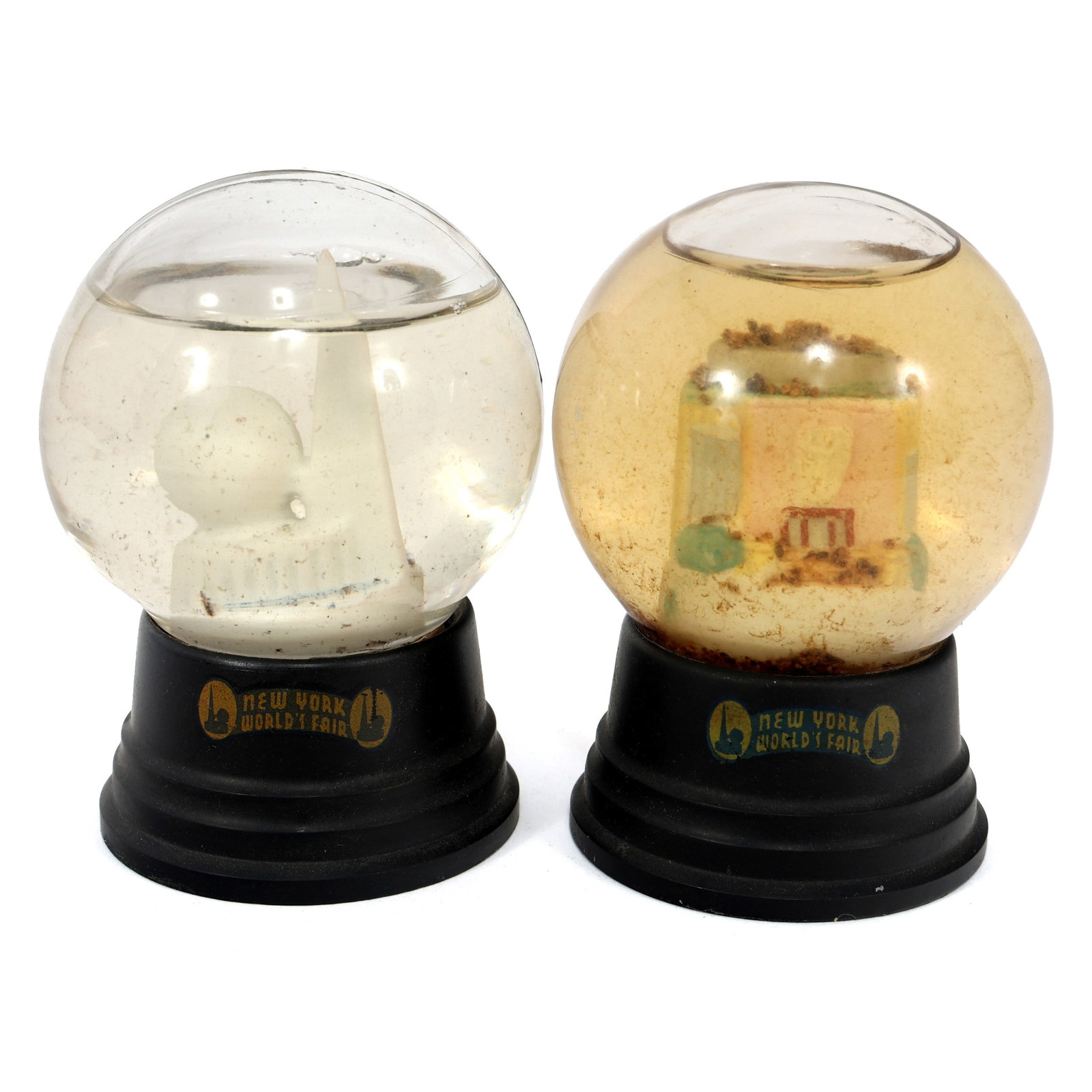 NEW YORK WORLD'S FAIR 1939 SNOW GLOBES (1 of 13)