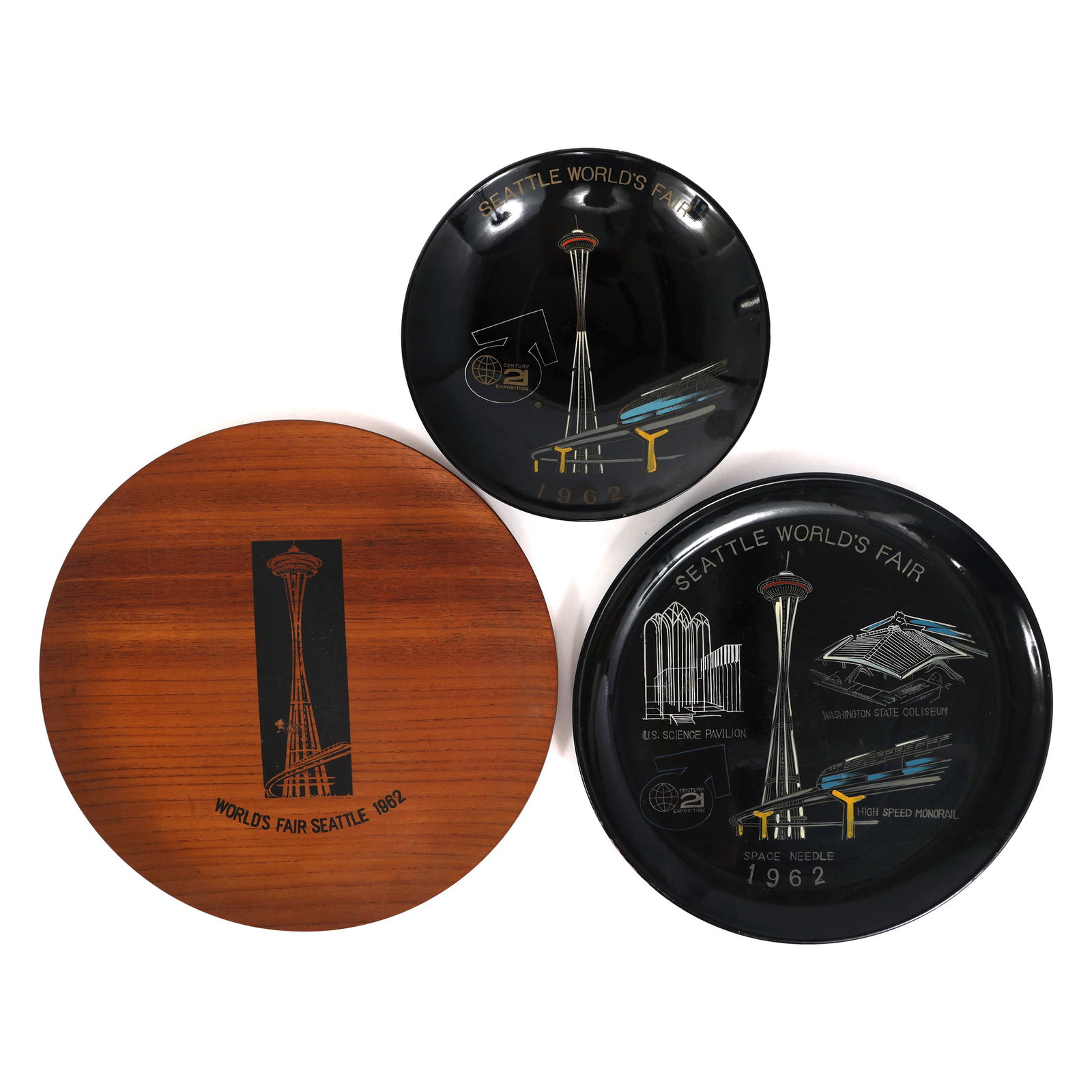 SEATTLE WORLD'S FAIR 1962 LACQUER PLATES & BOWL (1 of 7)