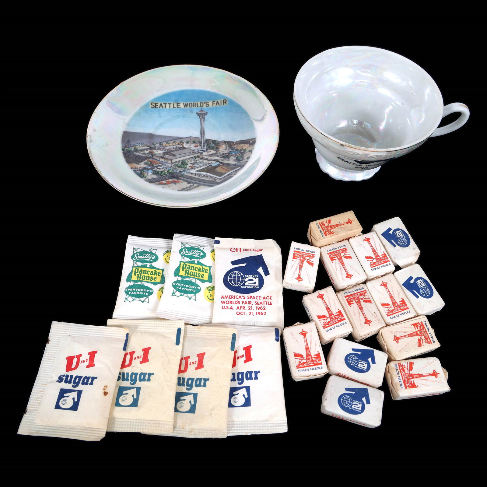 SEATTLE WORLD'S FAIR 1962 TEACUP, SAUCER, & SUGAR (1 of 7)