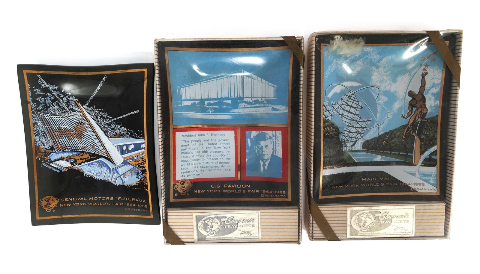 NEW YORK WORLD'S FAIR 1964 SOUVENIR TRINKET TRAYS (1 of 7)
