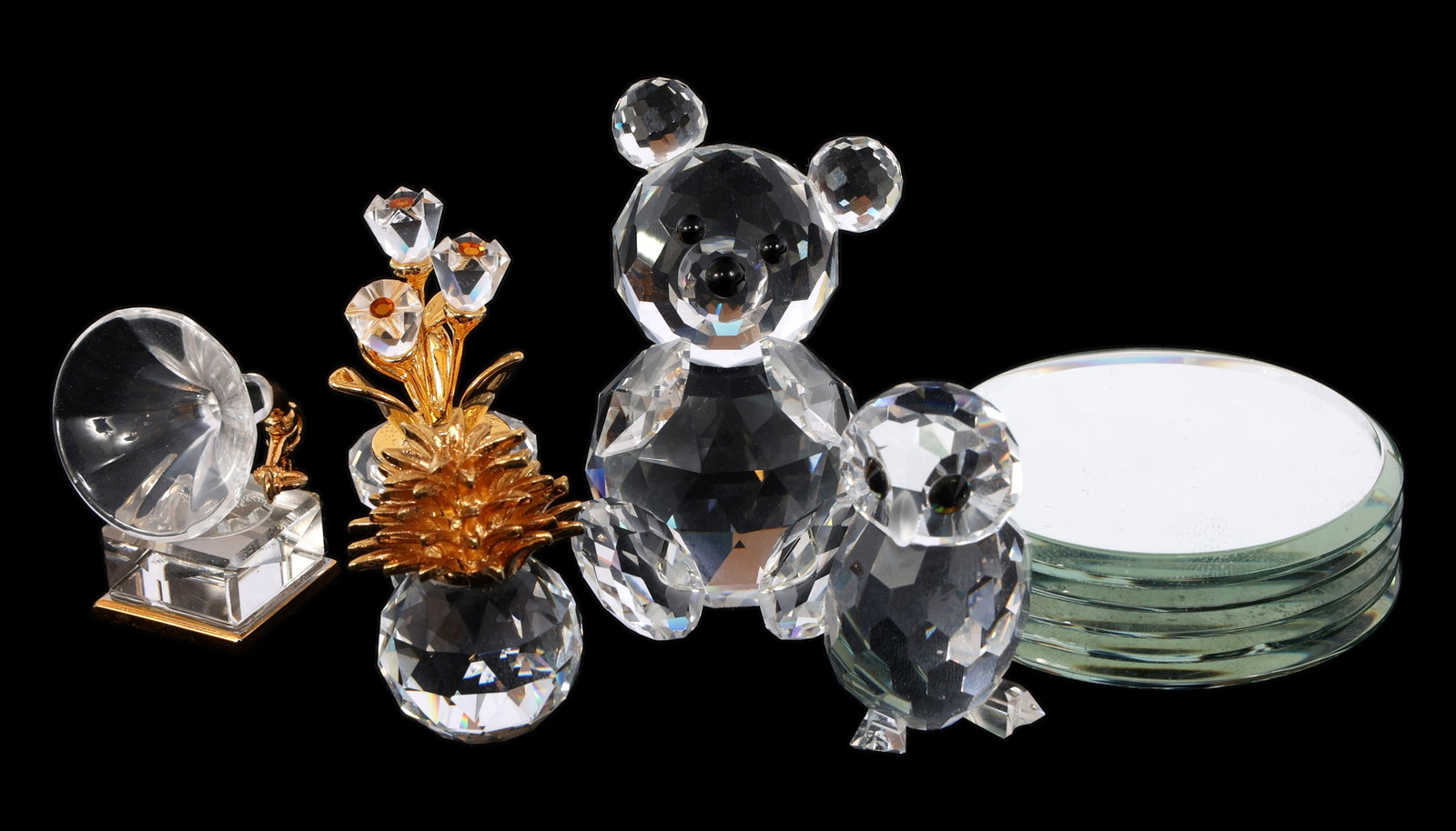 SWAROVSKI CRYSTAL FIGURINES & BASES (1 of 12)