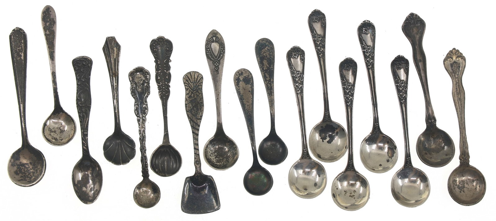 STERLING SILVER MIXED PATTERN SALT SPOONS (1 of 6)