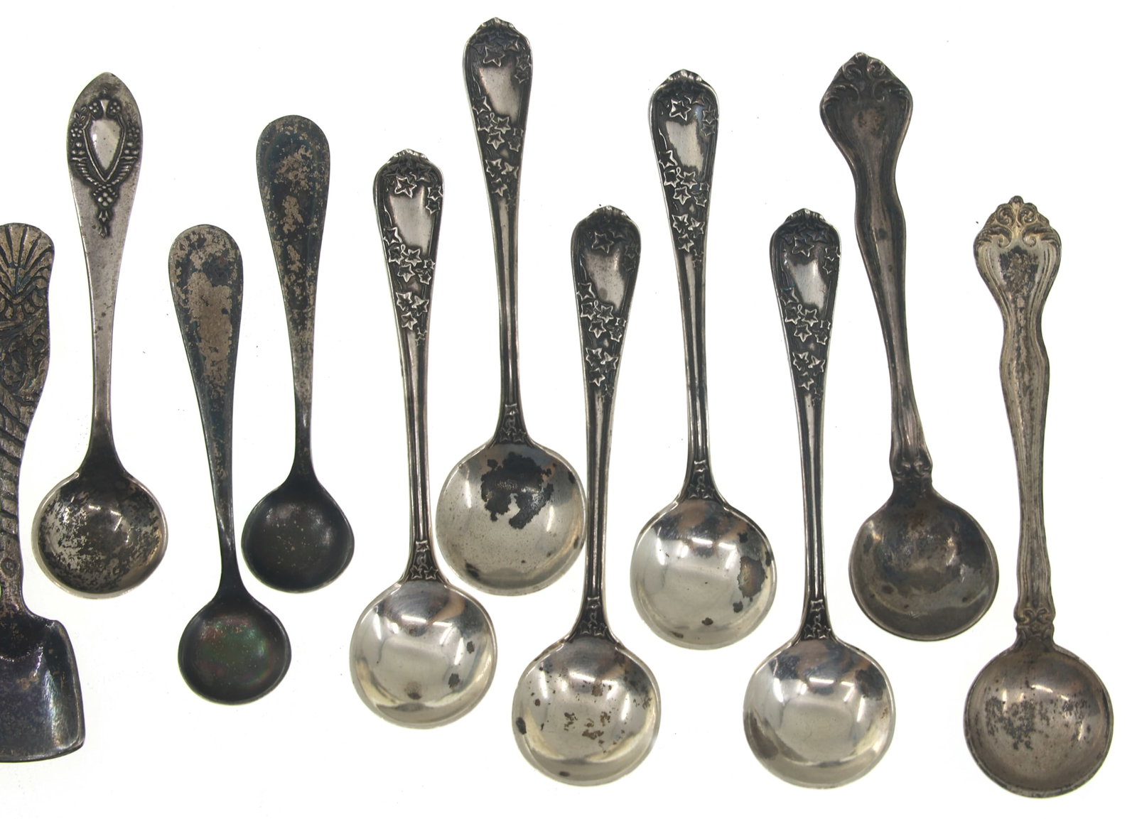STERLING SILVER MIXED PATTERN SALT SPOONS - 3