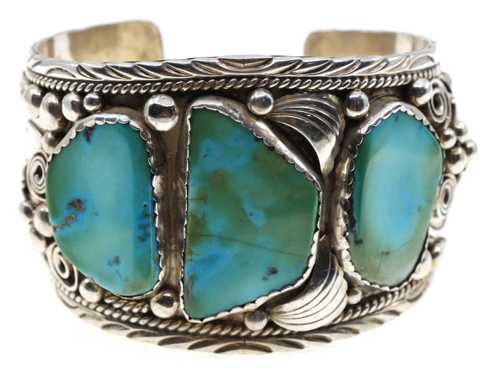 STERLING SILVER ALBERT LEE TURQUOISE CUFF BRACELET: STERLING SILVER ALBERT LEE TURQUOISE CUFF BRACELET Sterling silver and turquoise cuff bracelet by Navajo silversmith, Albert Lee. Signed/stamped with the artist's initials on the interior. 