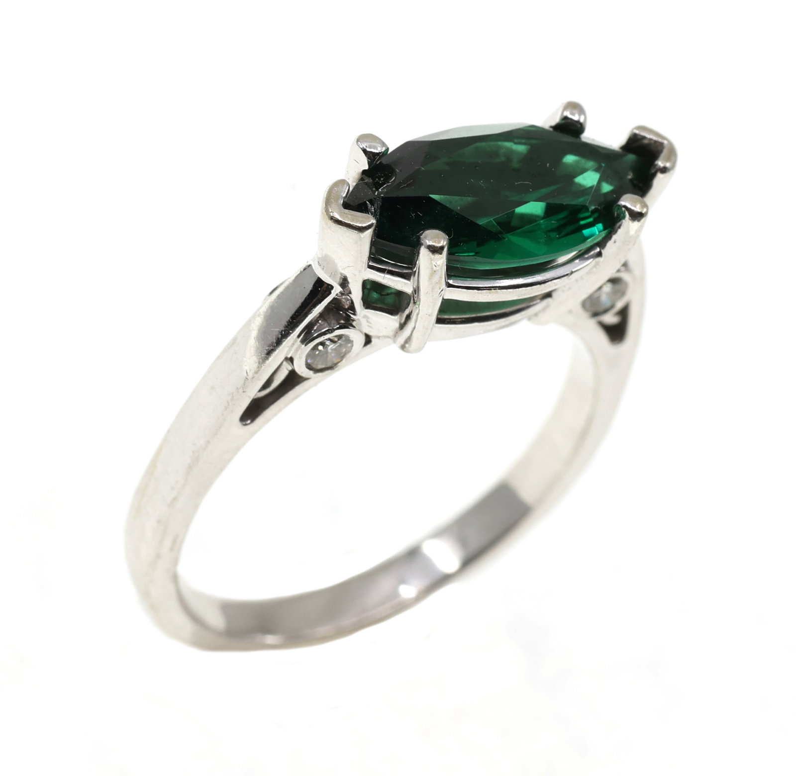 14K WHITE GOLD GREEN TOPAZ & DIAMOND FASHION RING (1 of 5)