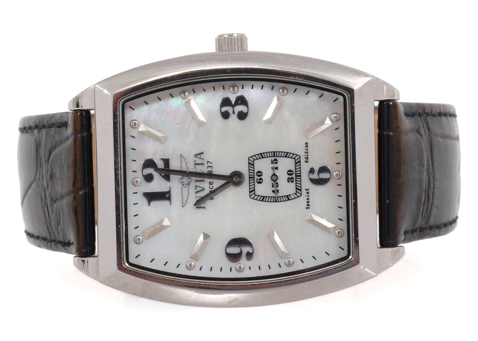 MEN'S INVICTA MODEL 2917 SWISS QUARTZ WRISTWATCH: MEN'S INVICTA MODEL 2917 SWISS QUARTZ WRISTWATCH Men's Invicta Model 2917 Special Edition Swiss Quartz wristwatch Leather band, Stainless Steel case In