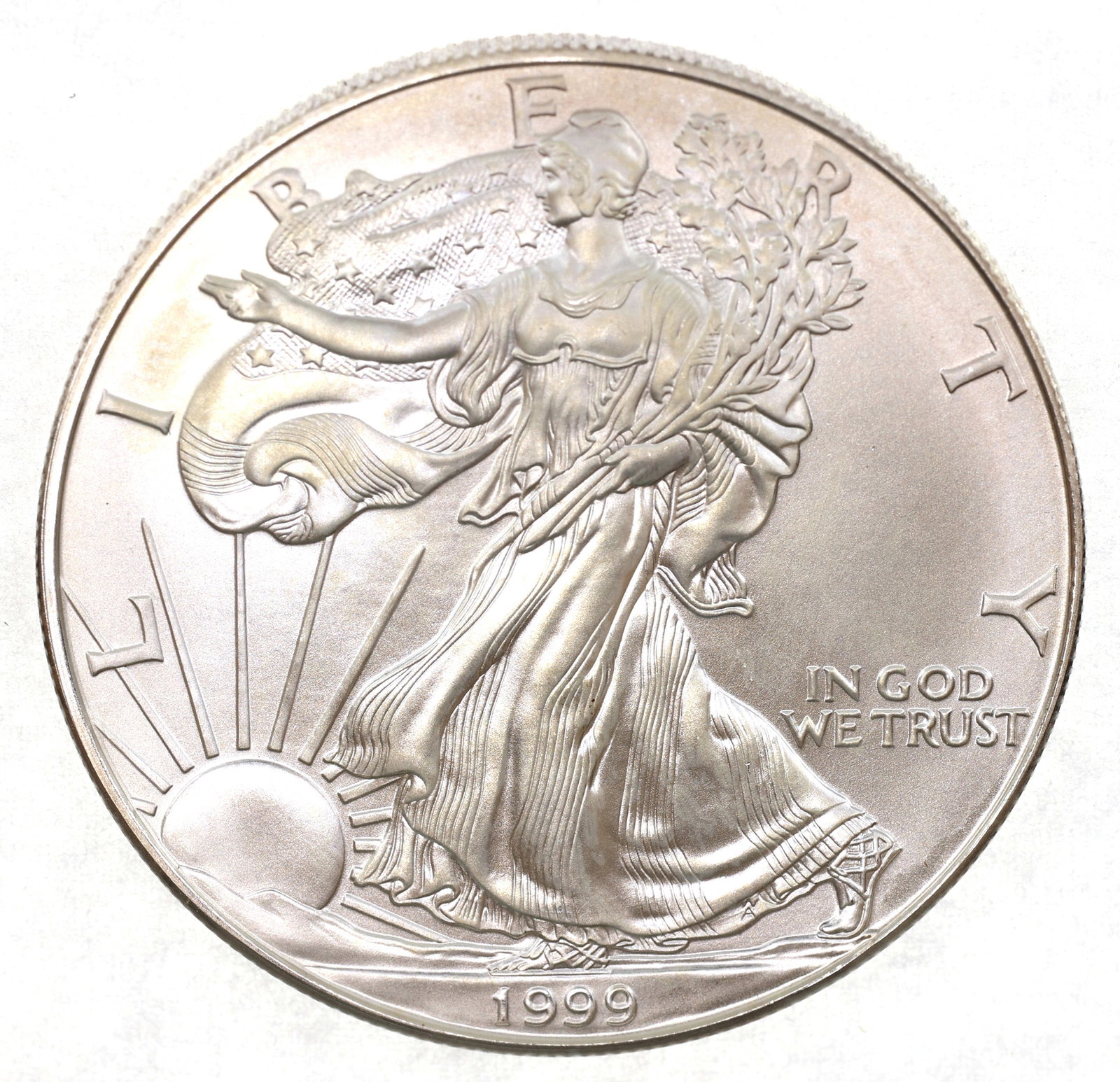 1999 US SILVER EAGLE $1 COIN - UNC (1 of 2)