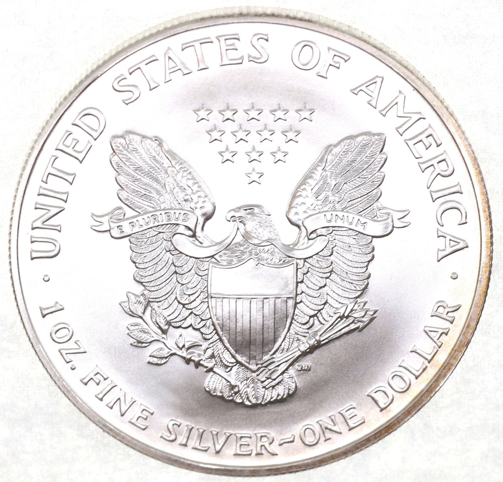 2002 US SILVER EAGLE $1 COIN - UNC - 2