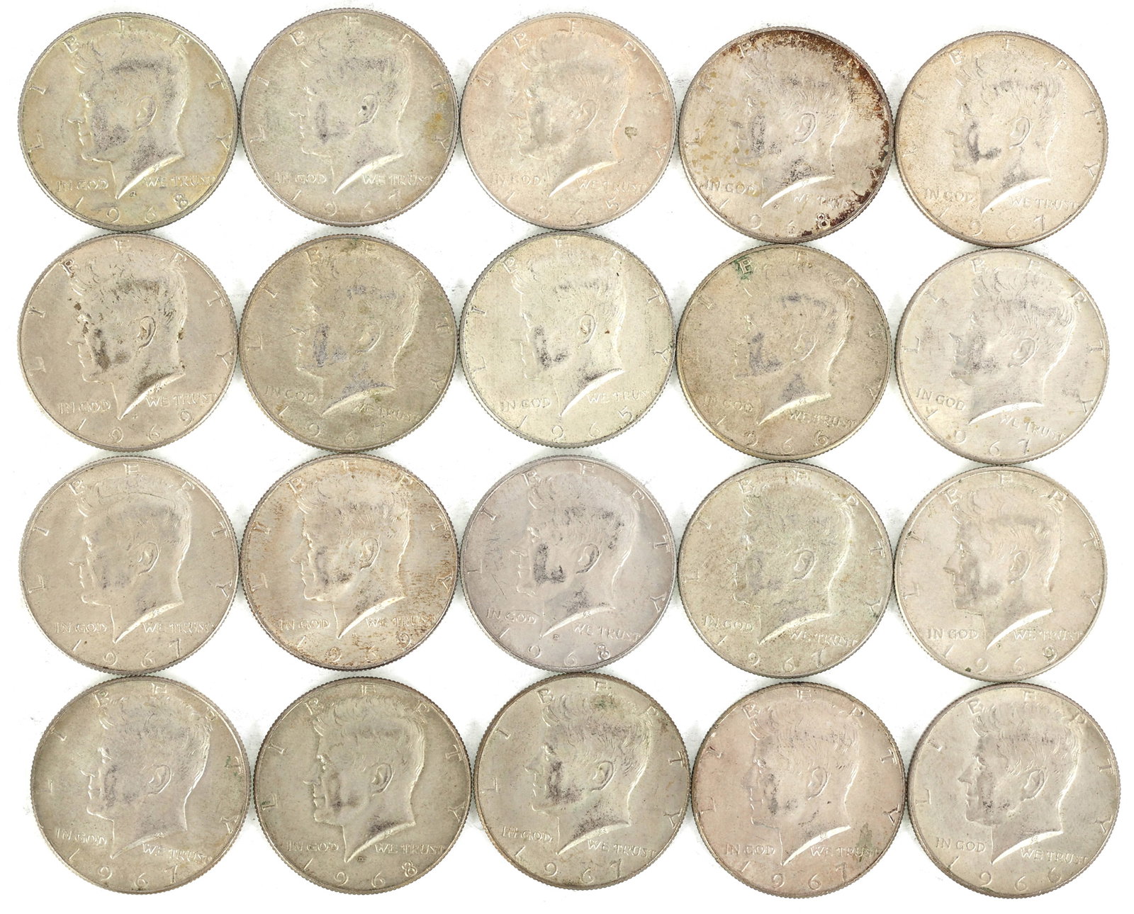 US 40% SILVER 50C KENNEDY HALF DOLLAR COINS - $10 FACE: US 40% SILVER 50C KENNEDY HALF DOLLAR COINS - $10 FACE United States .400 silver 50c Kennedy half dollar coins, $10 face value total. IMPORTANT NOTE - PLEASE READ: REGARDING OUR IN-HOUSE SHIPPIN