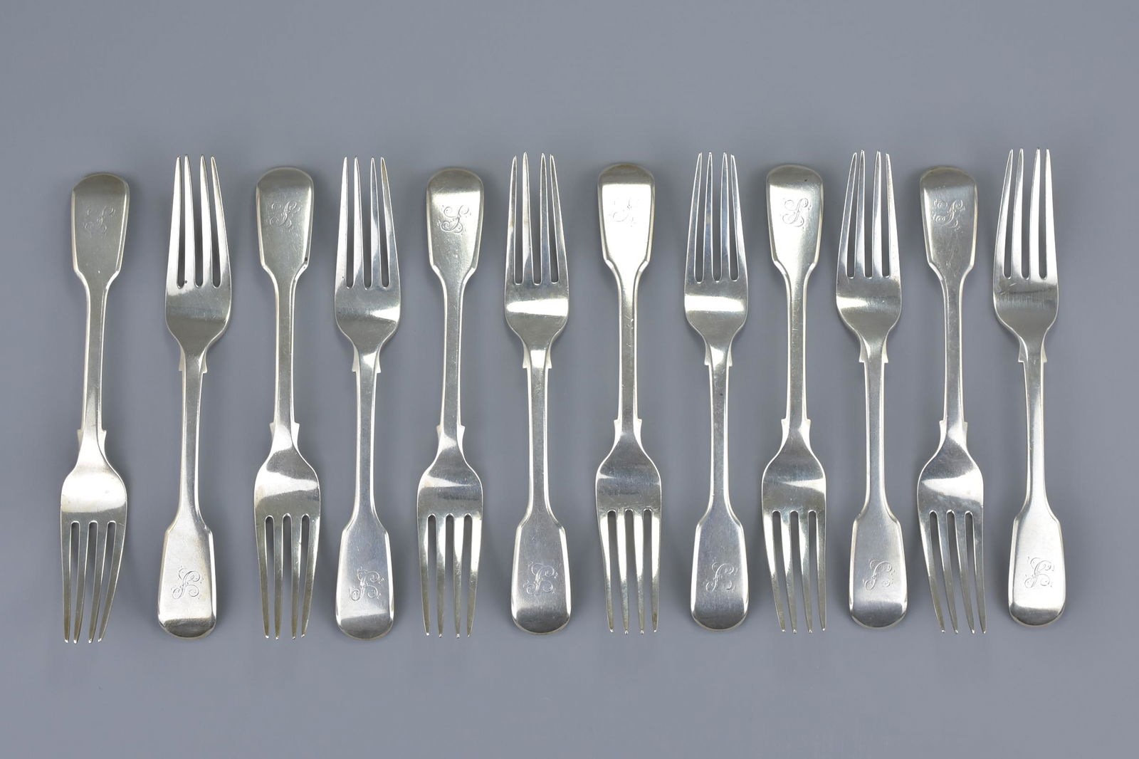 Set of twelve English antique William IV solid silver (1 of 4)