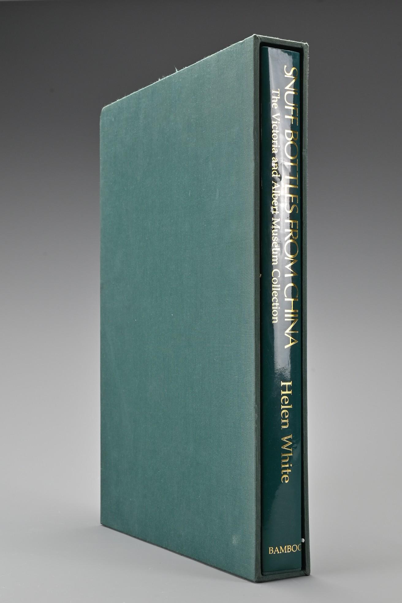 Reference Book: Snuff Bottles from China - The V&A (1 of 4)