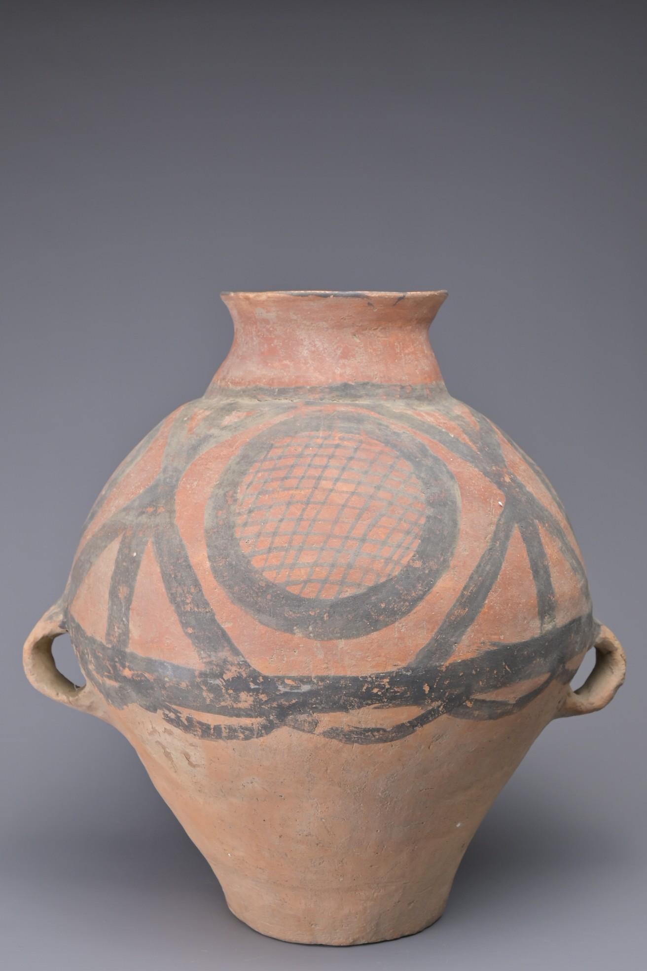 A LARGE CHINESE NEOLITHIC PAINTED POTTERY JAR - MACHANG PHASE (1 of 9)