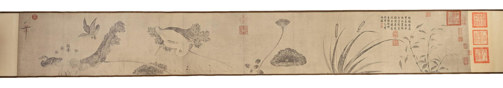 A CHINESE PRINT IN SCROLL, AUTUMN COLORS ON AN EMBANKMENT (1 of 8)