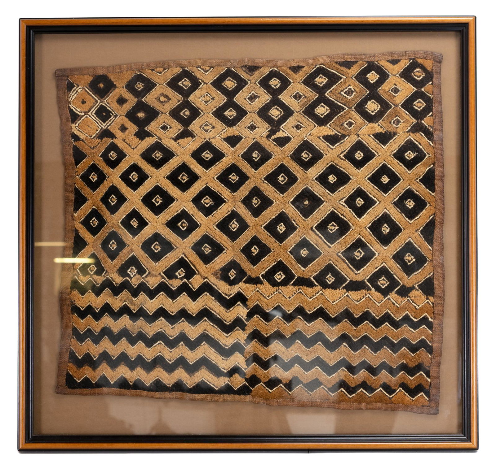 A FRAMED AFRICAN EMBROIDERY, POSSIBLY CONGOLESE, 20TH CENTURY (1 of 8)