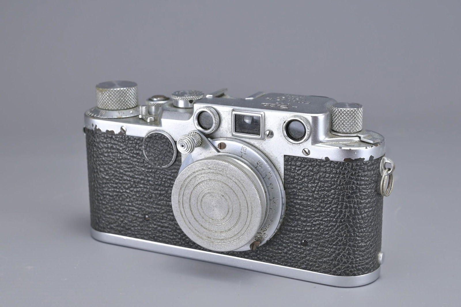 LEICA CAMERA (1 of 5)