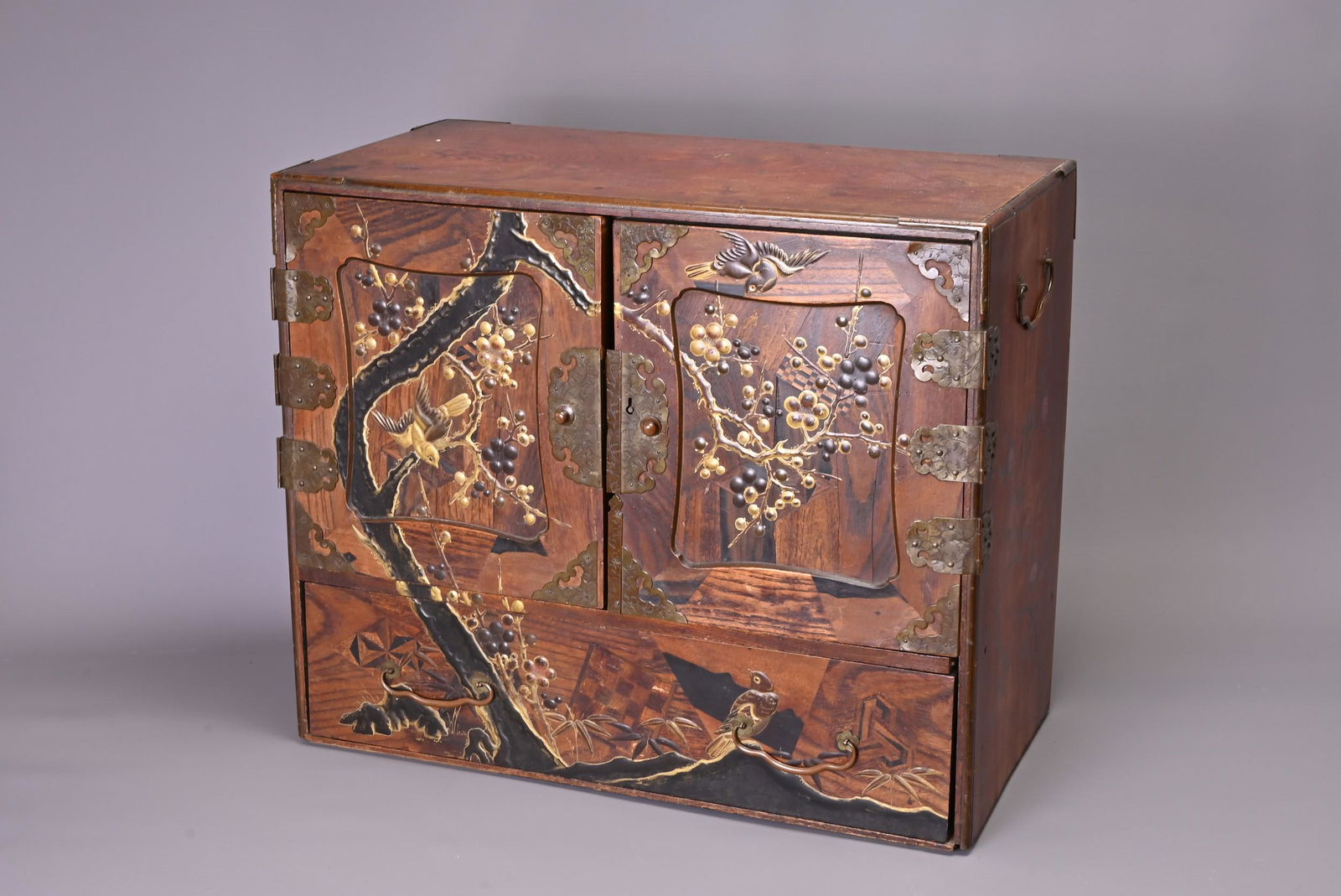 A JAPANESE MEIJI PERIOD (1867-1912) PARQUETRY TABLE TOP CABINET. The panelled double doors lacquered (1 of 10)