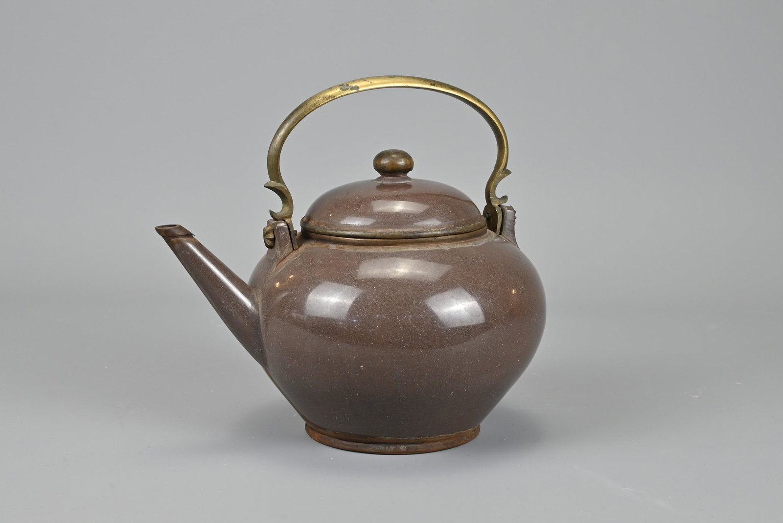A CHINESE YIXING ZISHA POTTERY TEAPOT, FOR THAI MARKET 19/20TH CENTURY. Good quality pot of purplish (1 of 8)