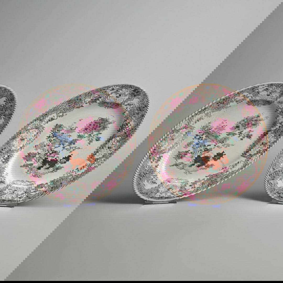 TWO CHINESE FAMILLE ROSE PORCELAIN PLATES, YONGZHENG (1678-1735).