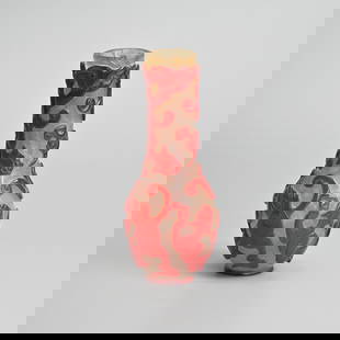 A CHINESE CARVED RED OVERLAY GLASS BOTTLE-SHAPED VASE, QING DYNASTY.: With tall cylindrical neck and globular body, carved with scrolling red chilong, 17 cm high.