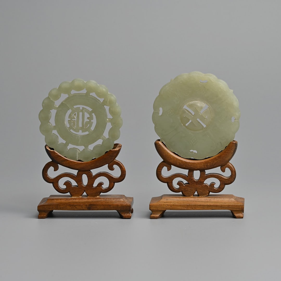 TWO CHINESE PALE CELADON JADE PENDANTS WITH STANDS AND CERTIFICATES, 19/20TH CENTURY. (1 of 8)