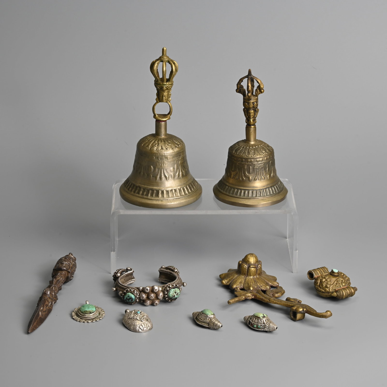 A GROUP OF TIBETAN BUDDHIST RITUAL OBJECTS, 20TH CENTURY. (1 of 11)