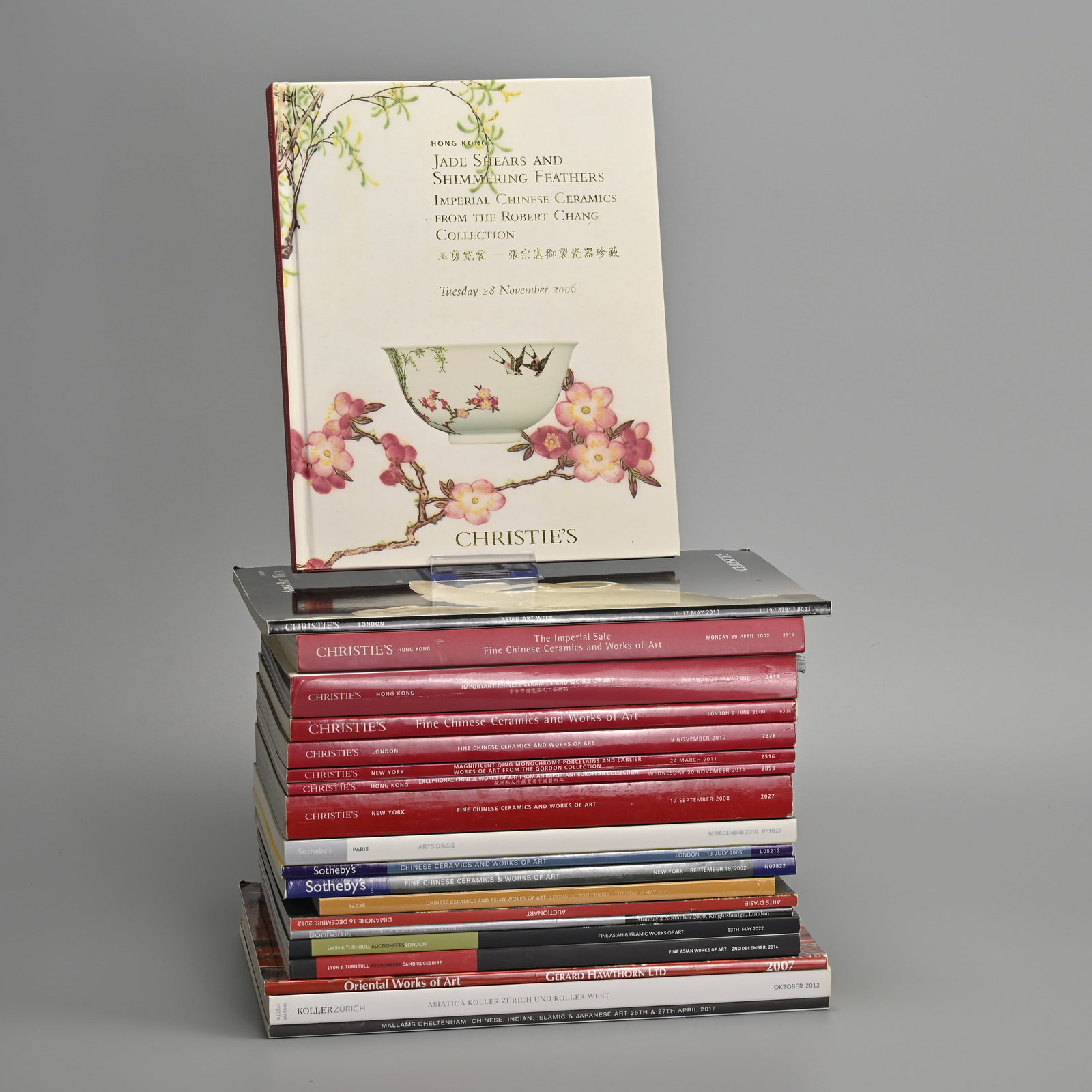 CHRISTIE'S, SOTHEBY'S AND OTHER AUCTION CATALOGUES ON MAINLY CHINESE WORKS OF ART, YEAR 2000 (1 of 5)