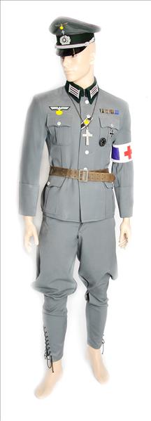 Third Reich, Army - Uniform Ensemble for an army priest: Not original. Four pockets Rock (NVA) with Officer breast eagle and collar insignia for an army chaplain. Affectionate neighborhood Orders, box clasps and armband. Gray rayon lining with dagger slot.