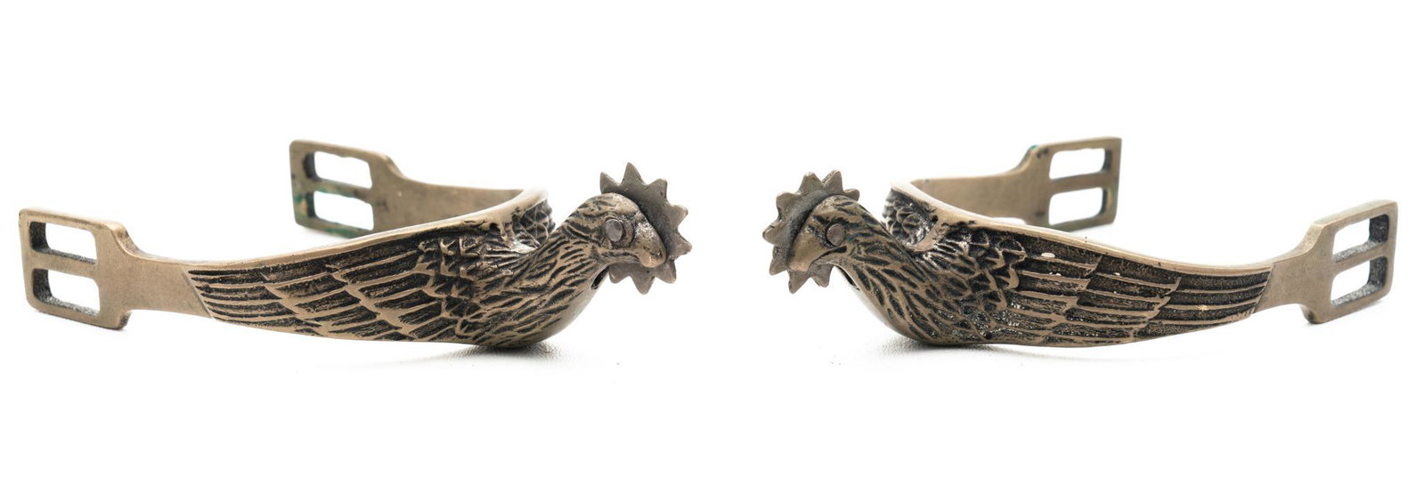 Pair of avian form spurs: Pair of avian form spurs