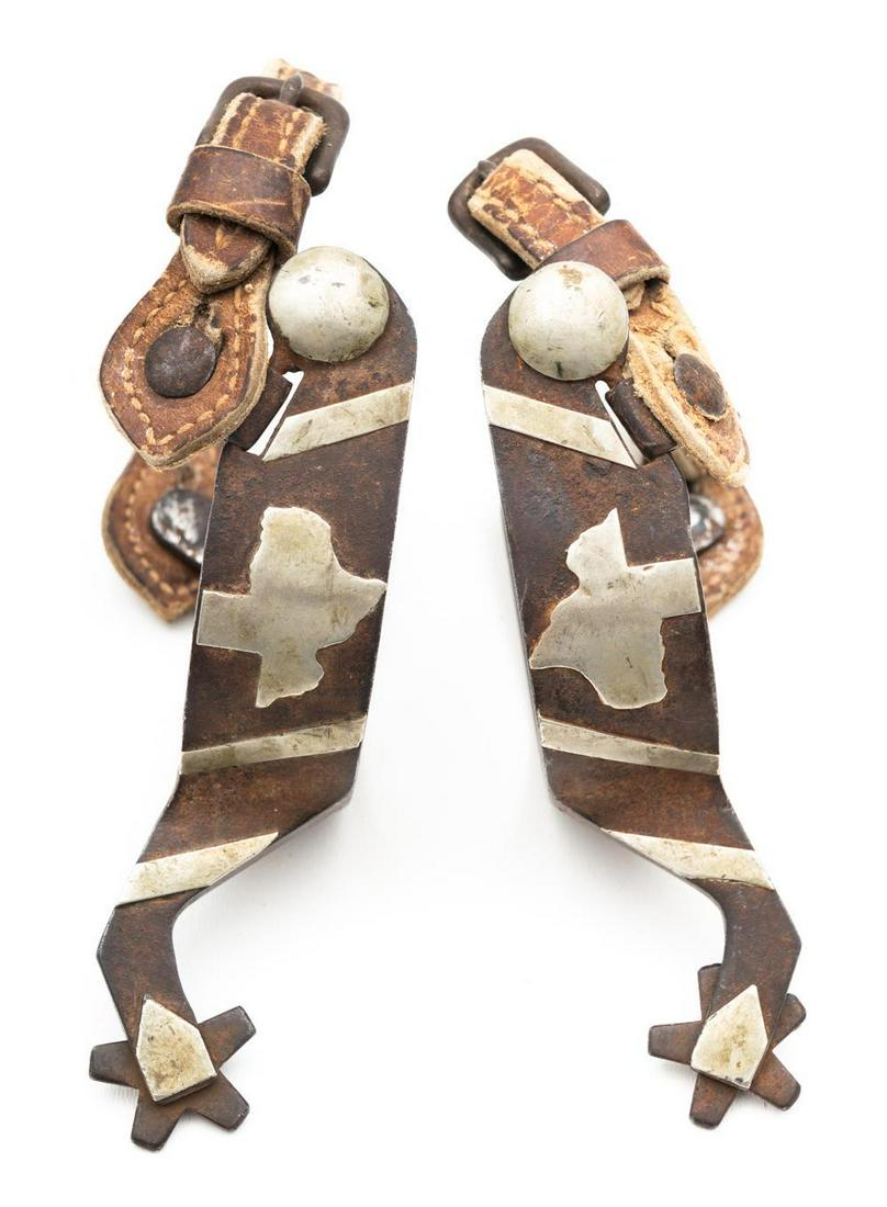 Pair of Texas state pattered 5-pointed spurs: Pair of Texas state pattered 5-pointed spurs