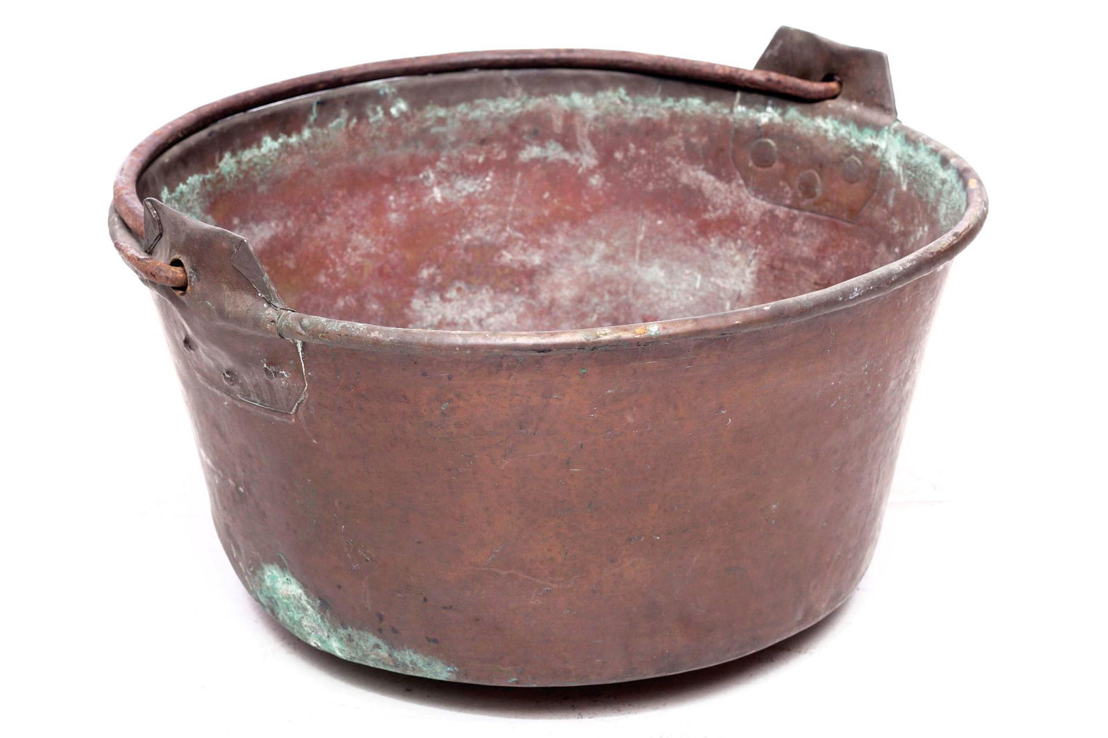 Primitive copper & brass cauldron (1 of 2)