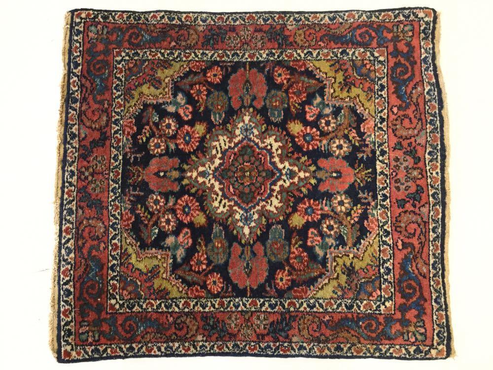 Small handmade area rug, 2' 1 x 1' 11: 2' 1 x 1' 11