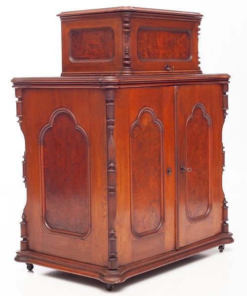 Vintage sewing machine with case and sewing table by (1 of 15)