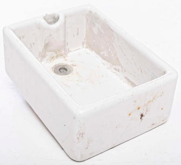 Belfast Sink: 10" tall x 18" wide x 24" long